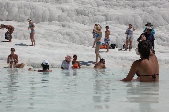 Pamukkale & Salda Gölü Turu